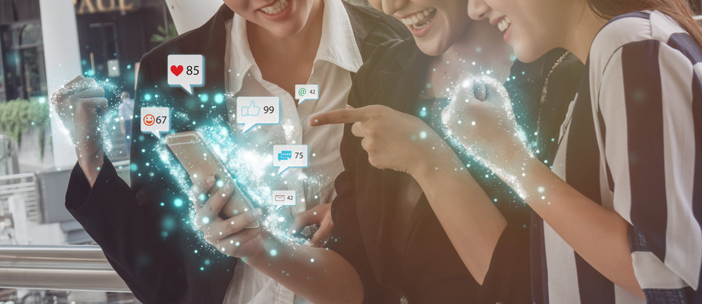 How online influencers are shaping future sales practices-8576b775